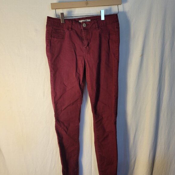 Womens Burgundy Colored Jeans by Refuge.  -- ITEM #1679 - Picture 2 of 3